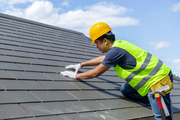 Best Commercial Roofing Services  in Santa Clara, NM